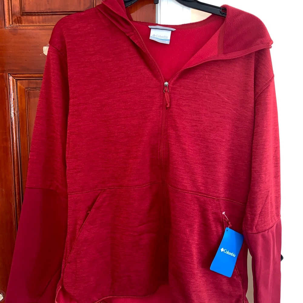 Columbia sweatshirt